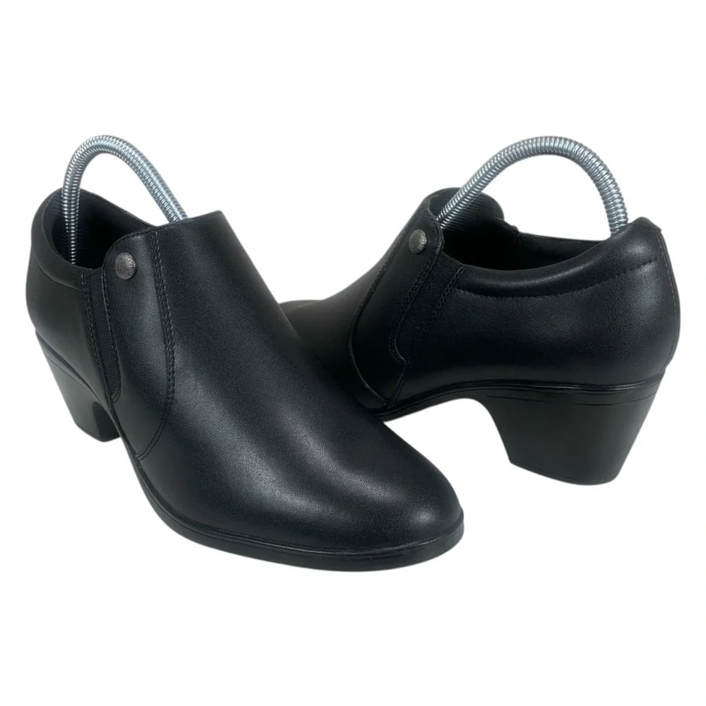 Clarks Collection Women’s 10M Black Leather‎ Heeled Slip-On Comfort Shoes